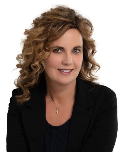 Kristen Derocha, Home Loan Officer, IncredibleBank